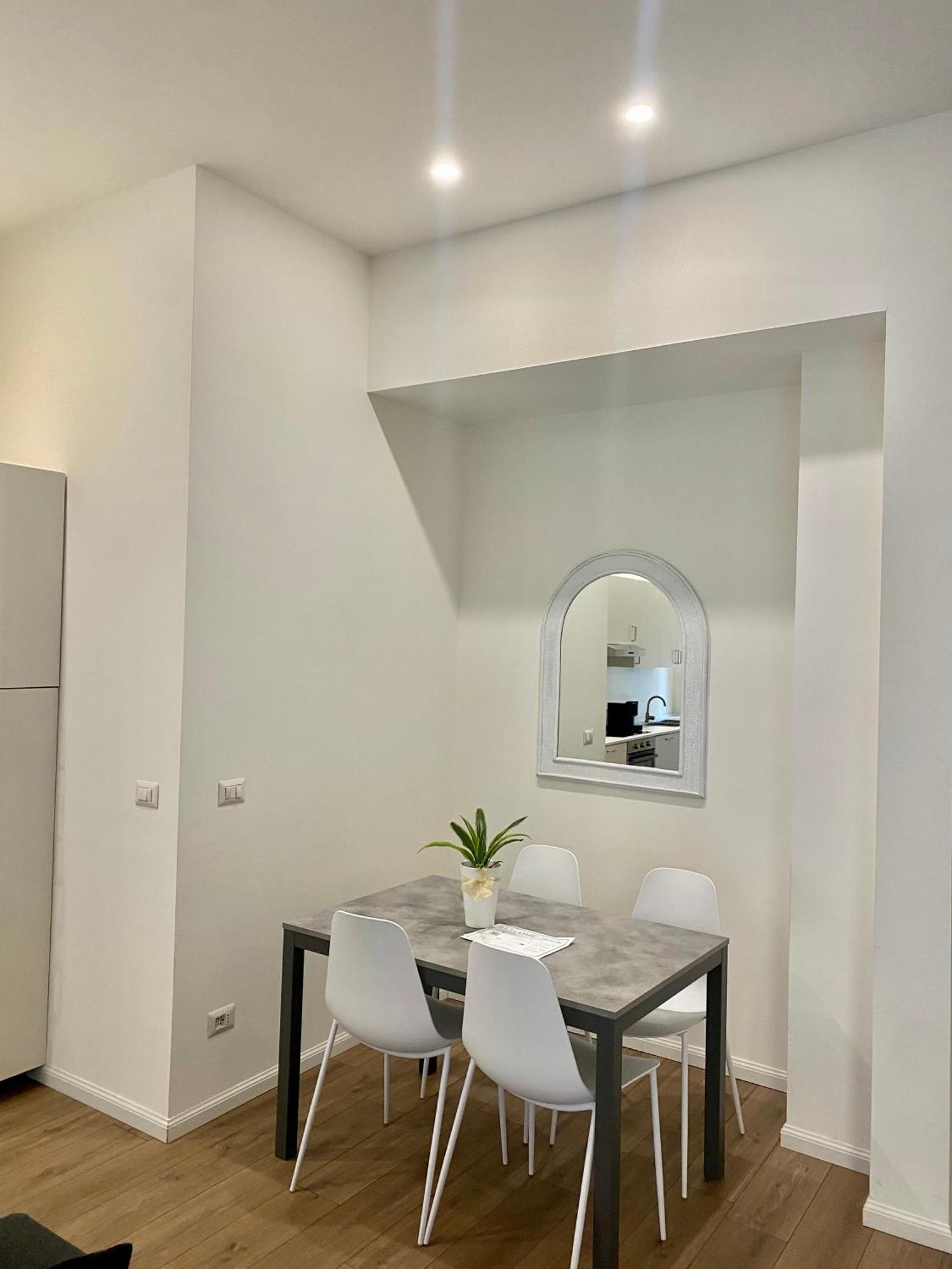 Apartment In Brera Milan Exterior photo