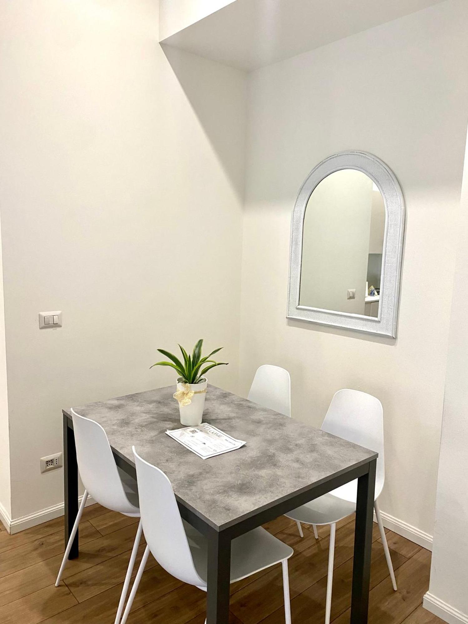 Apartment In Brera Milan Exterior photo
